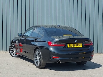 Used BMW 3 Series 2021 for sale - 79489612: Photo