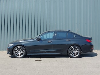 Used BMW 3 Series 2021 for sale - 79489612: Photo