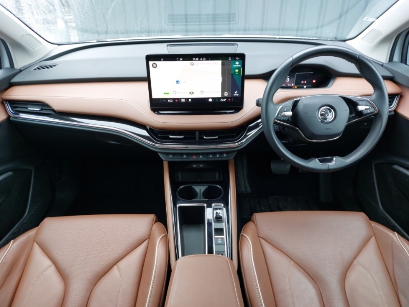 Used Skoda Enyaq 2023 for sale - 77518540: Photo 2