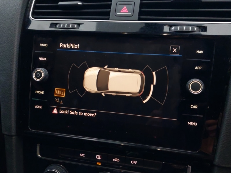 Used Volkswagen Golf 2018 for sale - 76959106: Photo 14