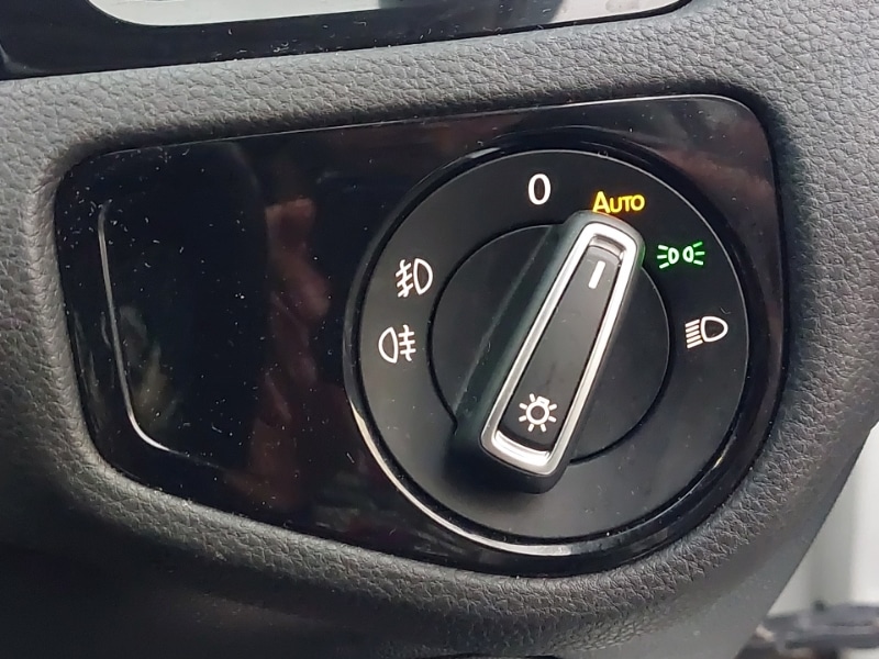 Used Volkswagen Golf 2018 for sale - 76959106: Photo 19