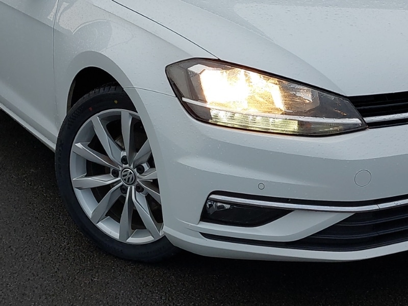 Used Volkswagen Golf 2018 for sale - 76959106: Photo 9