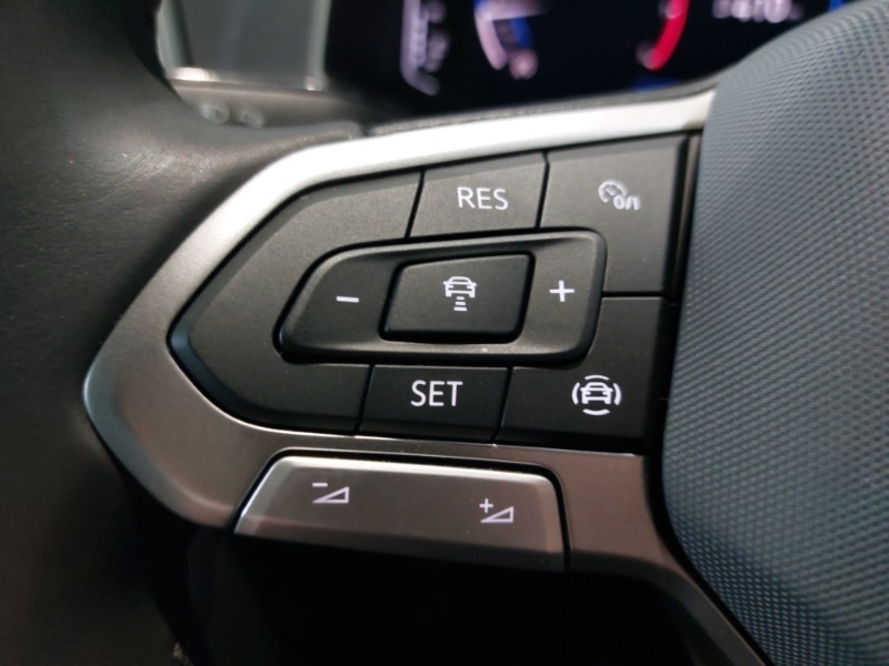 Used Volkswagen T-Roc 2024 for sale - 76951919: Photo 14