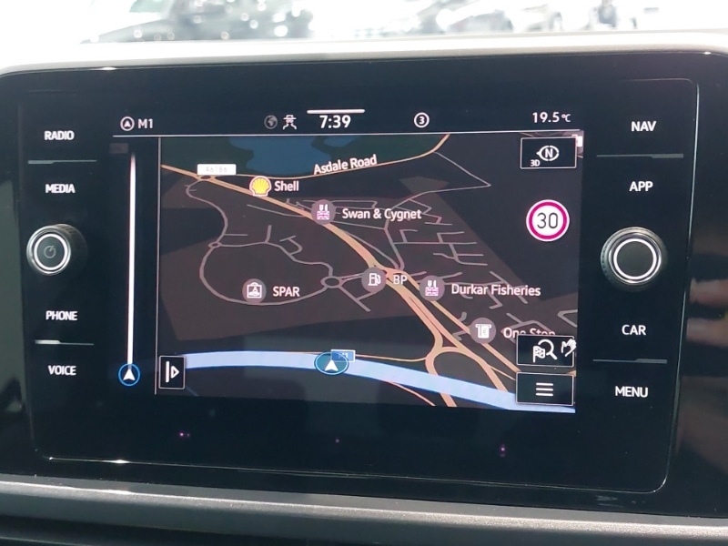 Used Volkswagen T-Roc 2024 for sale - 76951919: Photo 18