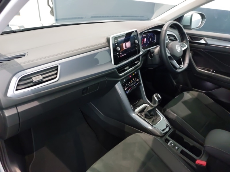 Used Volkswagen T-Roc 2024 for sale - 76951919: Photo 5