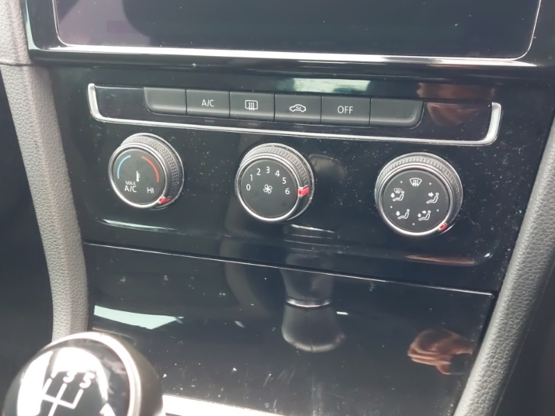 Used Volkswagen Golf 2019 for sale - 77948177: Photo 11