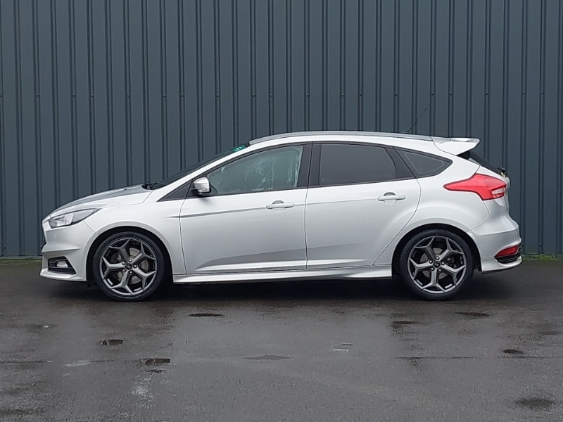 Used Ford Focus 2017 for sale - 77509084: Photo 4