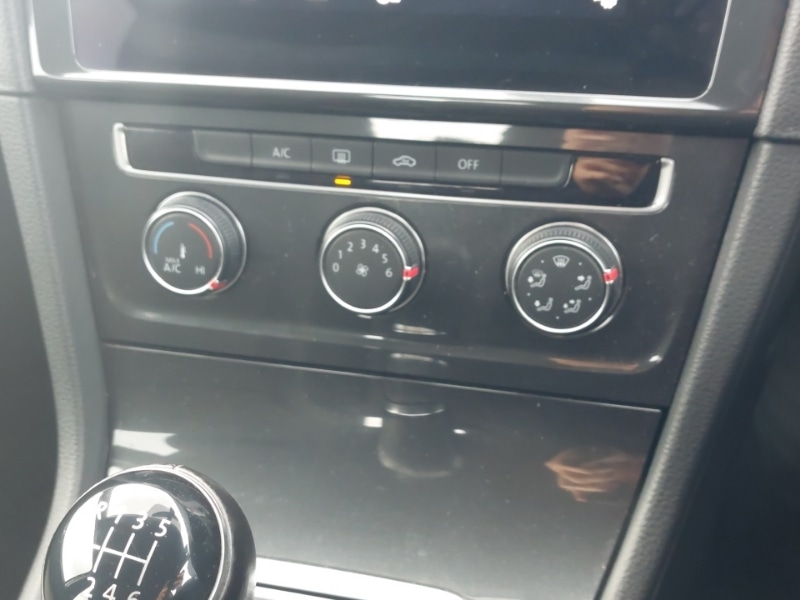 Used Volkswagen Golf 2018 for sale - 77793146: Photo 11