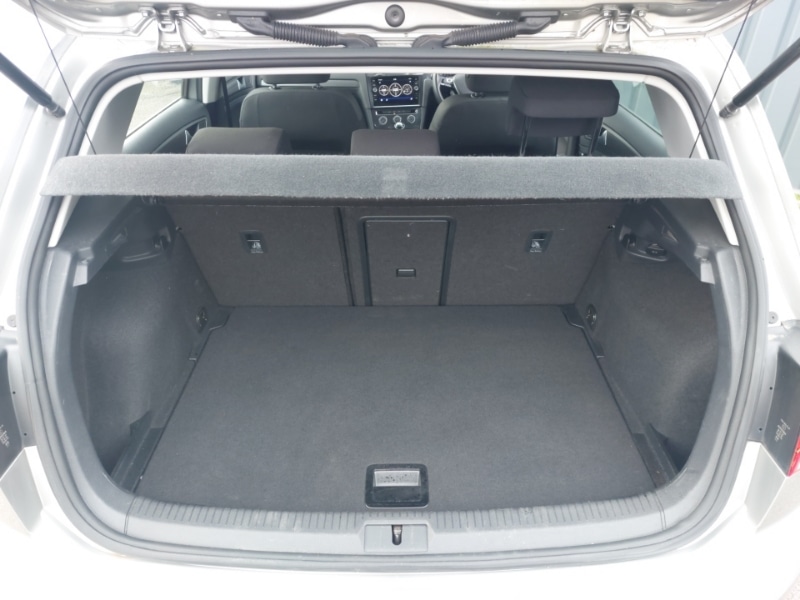 Used Volkswagen Golf 2018 for sale - 77793146: Photo 8