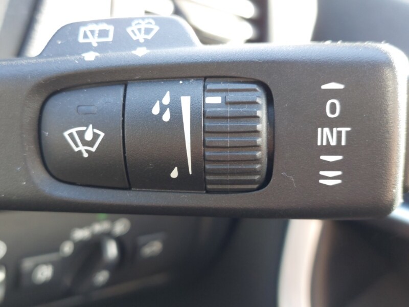 Used Volvo V40 2018 for sale - 78164473: Photo 19