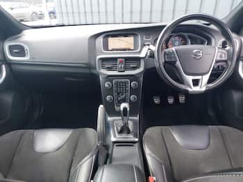Used Volvo V40 2017 for sale - 79866801: Photo