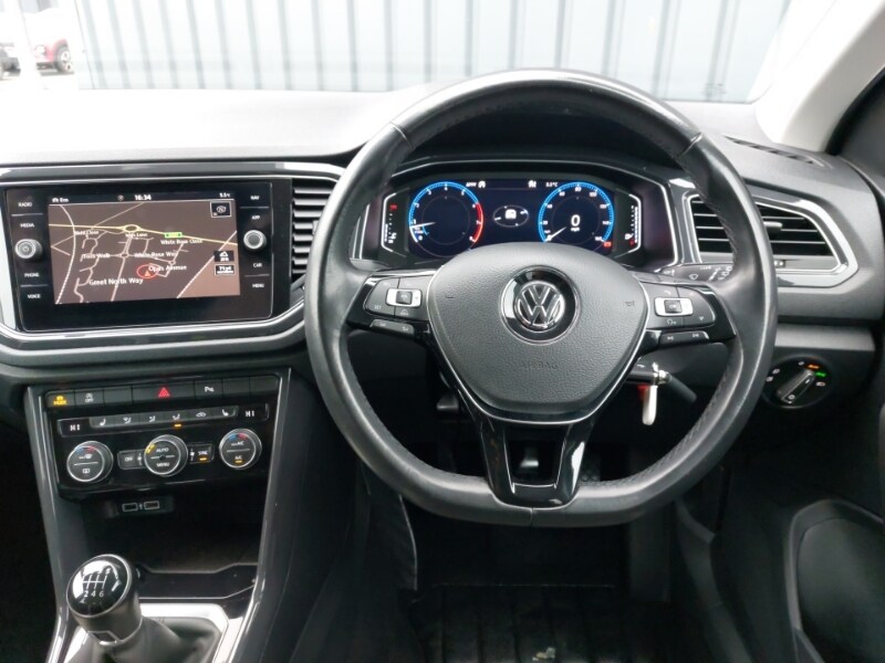 Used Volkswagen T-Roc 2018 for sale - 77790446: Photo 7