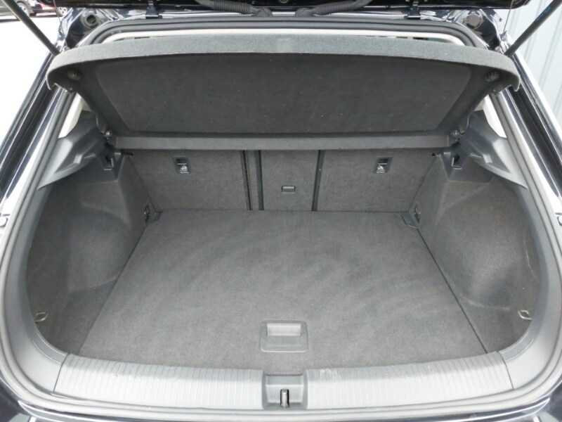 Used Volkswagen T-Roc 2018 for sale - 77790446: Photo 8