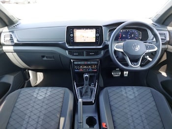 Used Volkswagen T-Cross 2024 for sale - 76951930: Photo