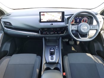 Used Nissan Qashqai 2024 for sale - 75933904: Photo