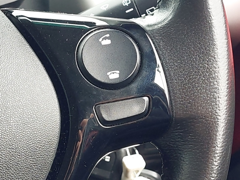 Used Toyota AYGO 2017 for sale - 77832328: Photo 13