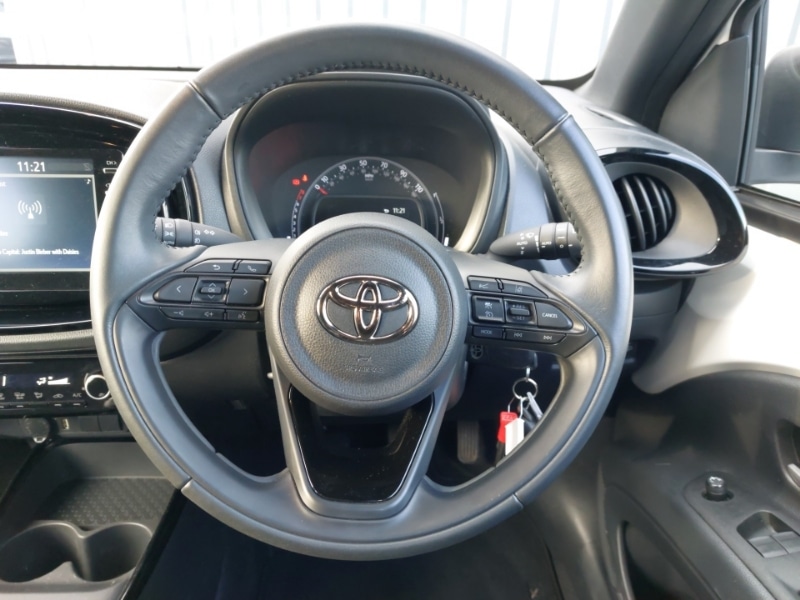 Used Toyota Aygo X 2023 for sale - 76842713: Photo 7