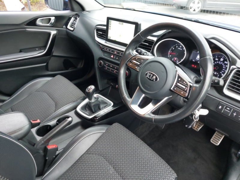 Used Kia Ceed 2018 for sale - 77000033: Photo 12