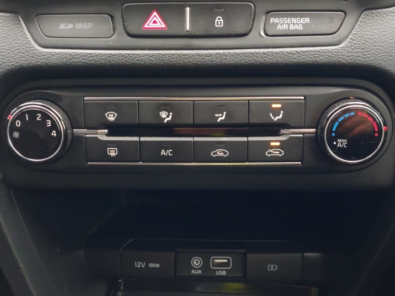 Used Kia Ceed 2018 for sale - 77000033: Photo 15