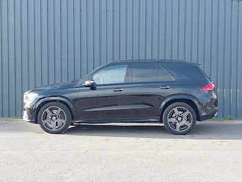 Used Mercedes-Benz GLE 2025 for sale - 77922855: Photo