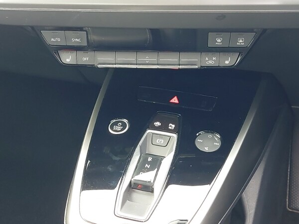 Used Audi Q4 e-tron 2024 for sale - 76059080: Photo 11