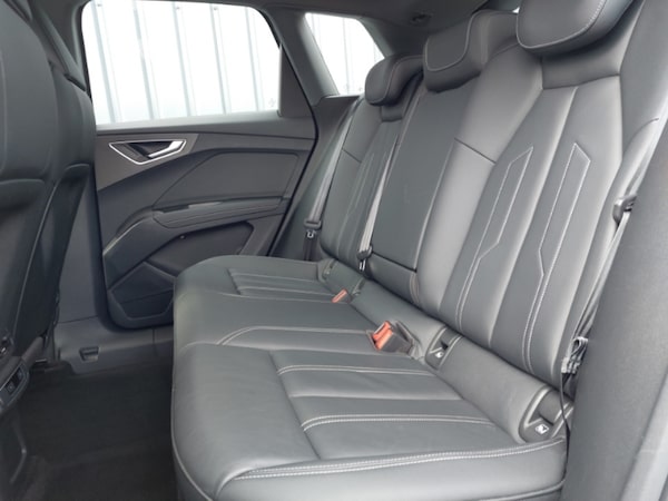 Used Audi Q4 e-tron 2024 for sale - 76059080: Photo 6