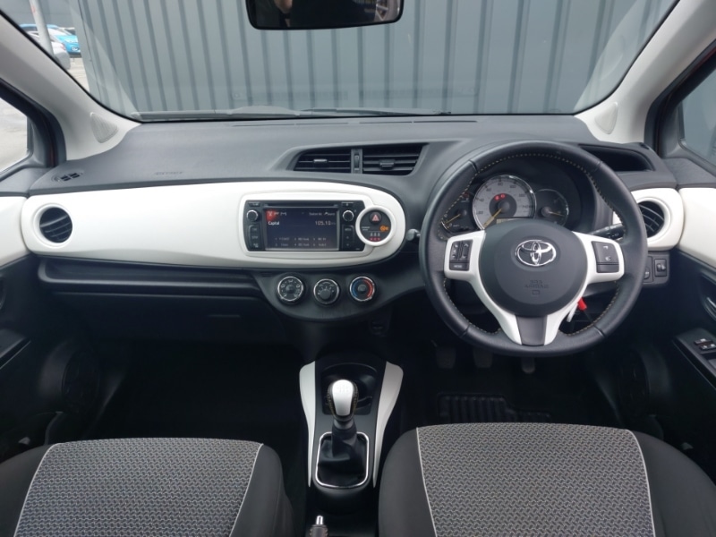 Used Toyota Yaris 2013 for sale - 78033535: Photo 2