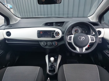 Used Toyota Yaris 2013 for sale - 78033535: Photo