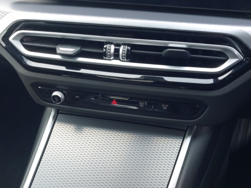 Used BMW 3 Series 2024 for sale - 78118168: Photo 11