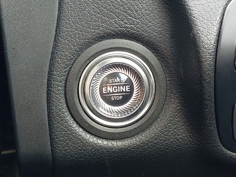 Used Mercedes-Benz C Class 2019 for sale - 77881868: Photo 14