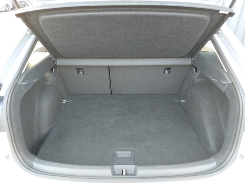 Used Volkswagen Taigo 2023 for sale - 77964501: Photo 8