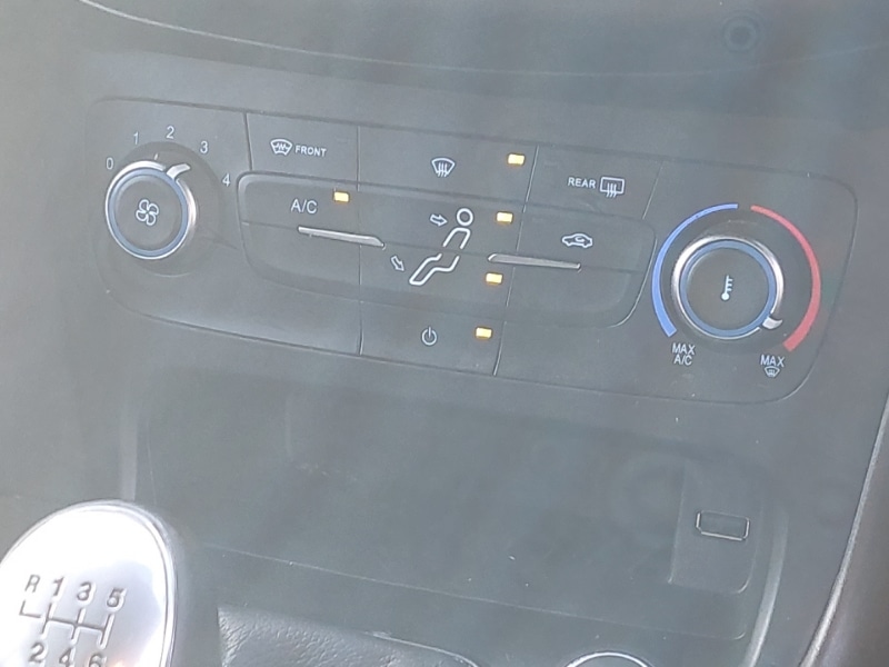 Used Ford Focus 2018 for sale - 76925063: Photo 11