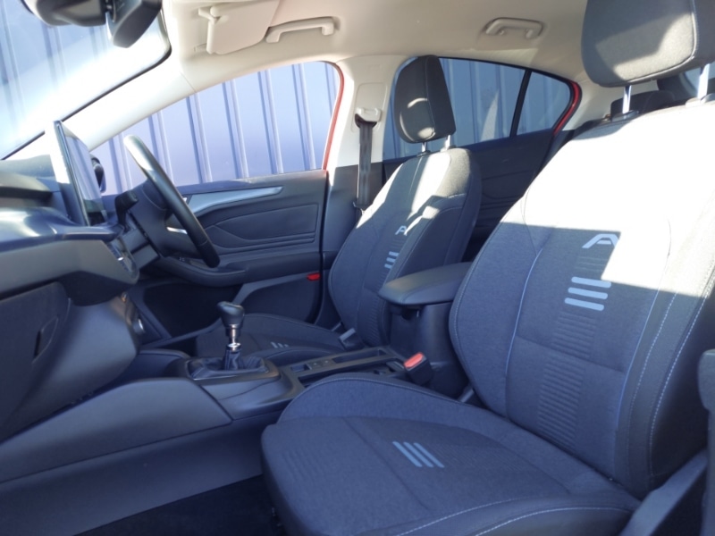 Used Ford Focus 2023 for sale - 77922787: Photo 5