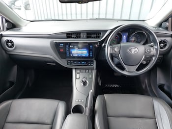 Used Toyota Auris 2018 for sale - 78346749: Photo