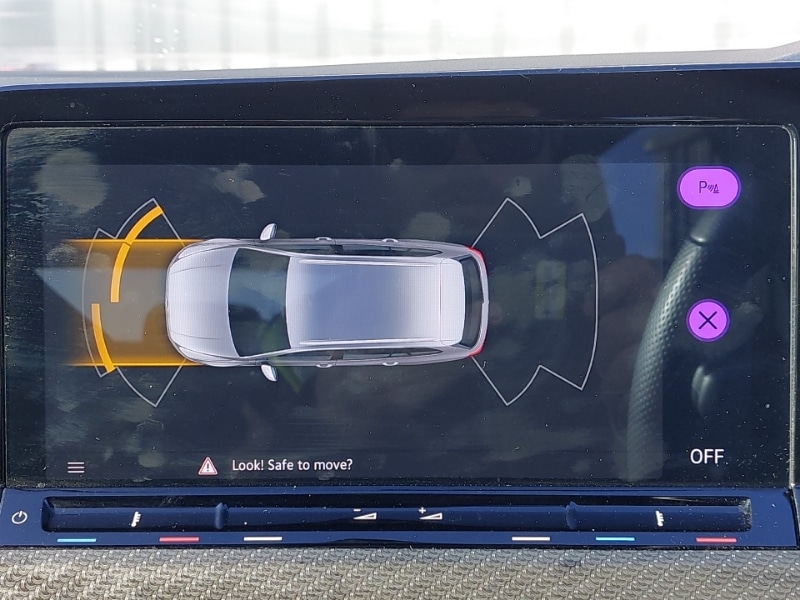 Used Volkswagen Golf 2023 for sale - 76629210: Photo 10