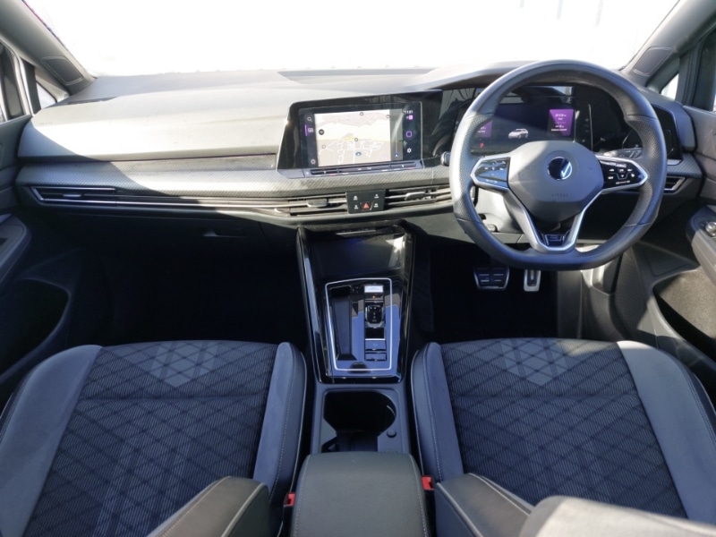 Used Volkswagen Golf 2023 for sale - 76629210: Photo 2