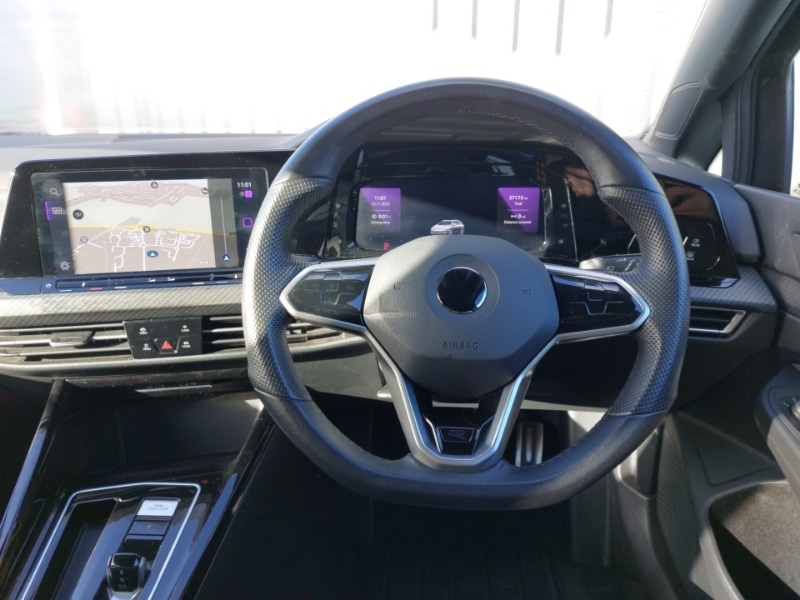 Used Volkswagen Golf 2023 for sale - 76629210: Photo 7