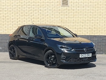 Vauxhall - Corsa
