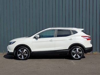 Used Nissan Qashqai 2017 for sale - 78567680: Photo