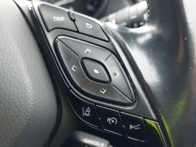 Used Toyota C-HR 2017 for sale - 77503586: Photo 19