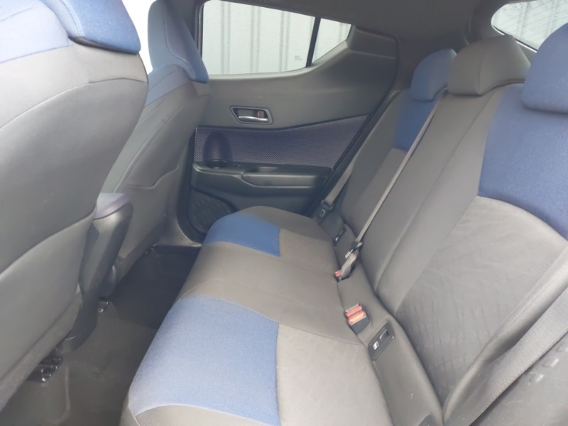 Used Toyota C-HR 2017 for sale - 77503586: Photo 6