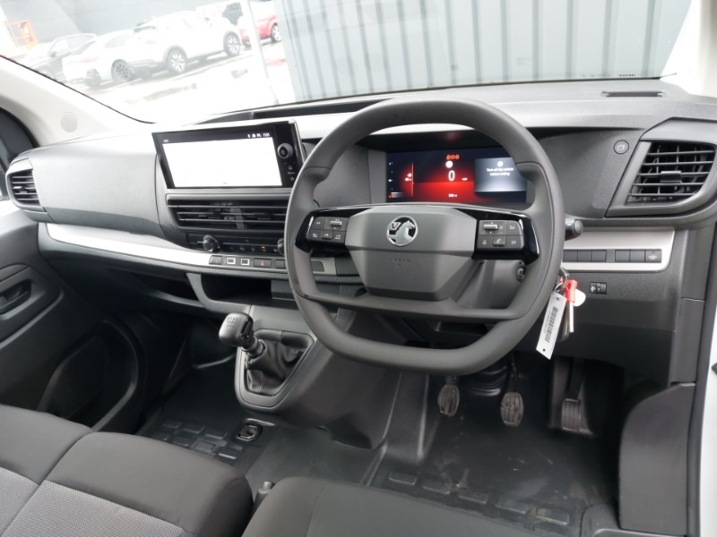 Used Vauxhall Vivaro 2024 for sale - 76764000: Photo 2