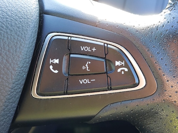 Used Ford Focus 2017 for sale - 76053441: Photo 13
