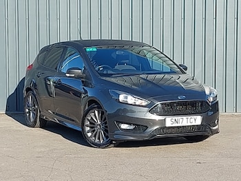 Used Ford Focus 2017 for sale - 76053441: Photo