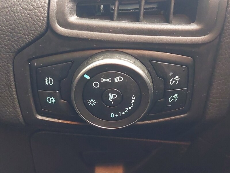 Used Ford Focus 2018 for sale - 77039345: Photo 19