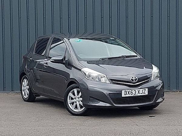 Used Toyota Yaris 2013 for sale - 76269268: Photo 1