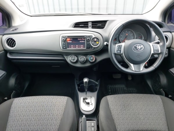 Used Toyota Yaris 2013 for sale - 76269268: Photo 2