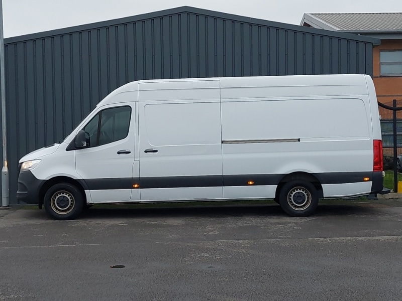 Used Mercedes-Benz Sprinter 2023 for sale - 77694905: Photo 4