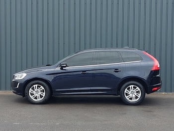 Used Volvo XC60 2017 for sale - 79440392: Photo
