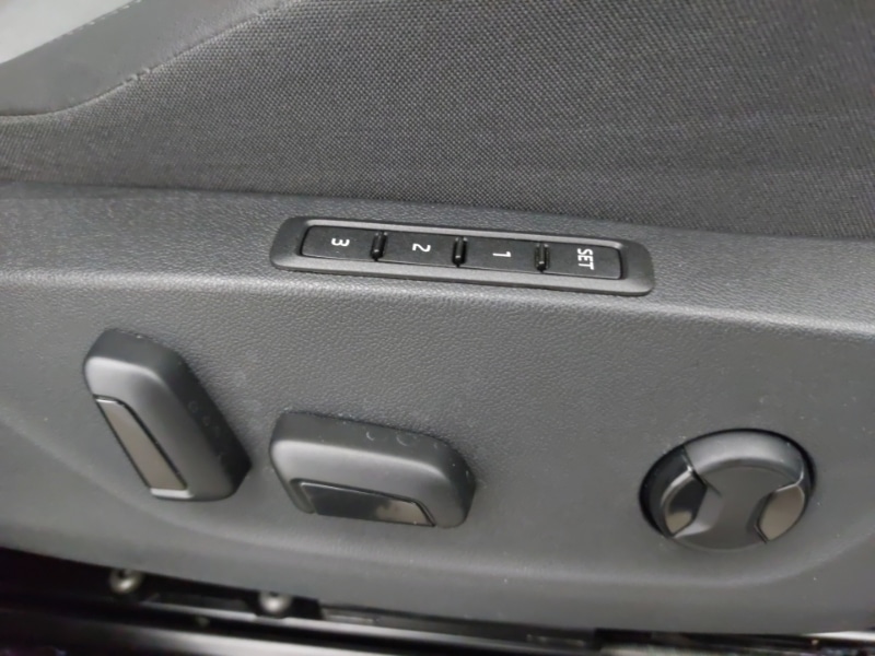 Used Skoda Enyaq 2024 for sale - 77126446: Photo 19